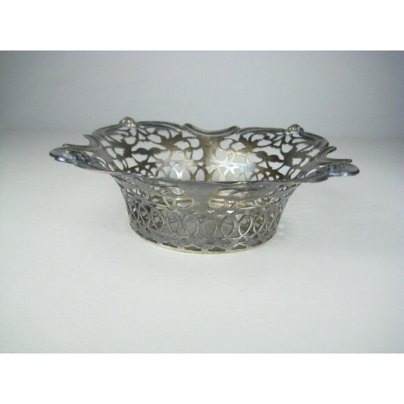 Vintage Victorian Style Silver Plate Decorative Basket Dish Bowl Filigree - Picture 11 of 16